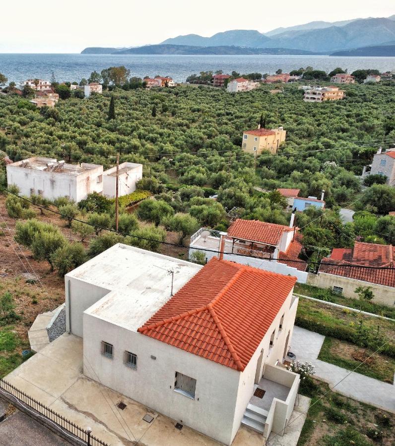 Apartamento Gythio Mare Apt Mavrovoúnion Exterior foto